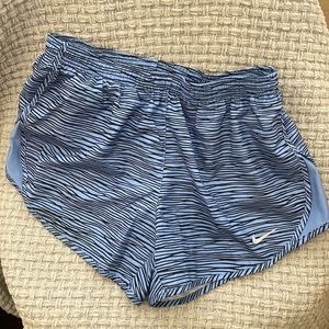 Nike, blue girl shirts, XS, great condition